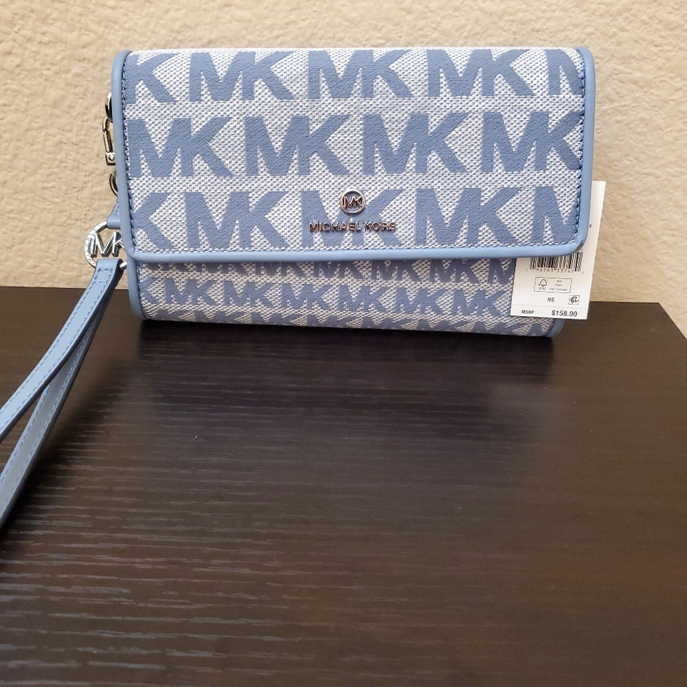 Michael kors Jet Set Charm Large Flap Phone Wristlet